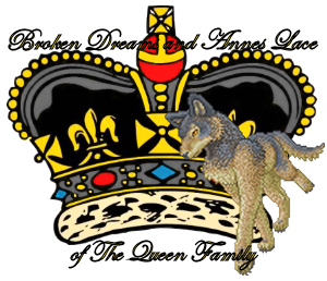 of The Queen Family Crest